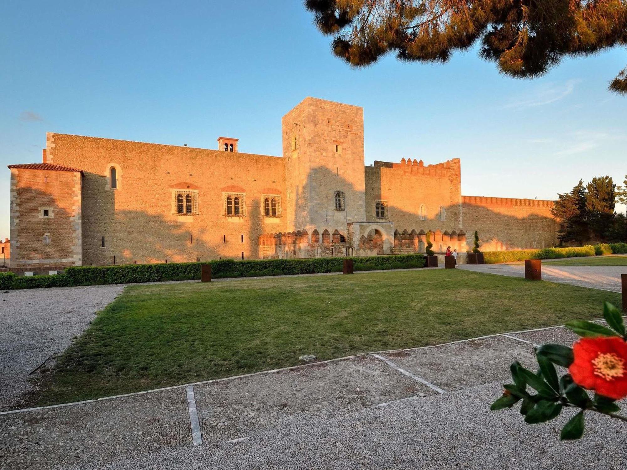 Hotelf1 Perpignan Sud エクステリア 写真